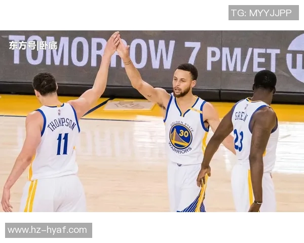 天主大学与库里科连队的激烈对决展现篮球魅力与团队精神的较量 天主大学与库里科连队的激烈对决展现篮球魅力与团队精神的较量